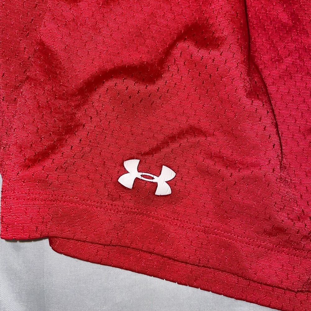 Loose Under armour shorts